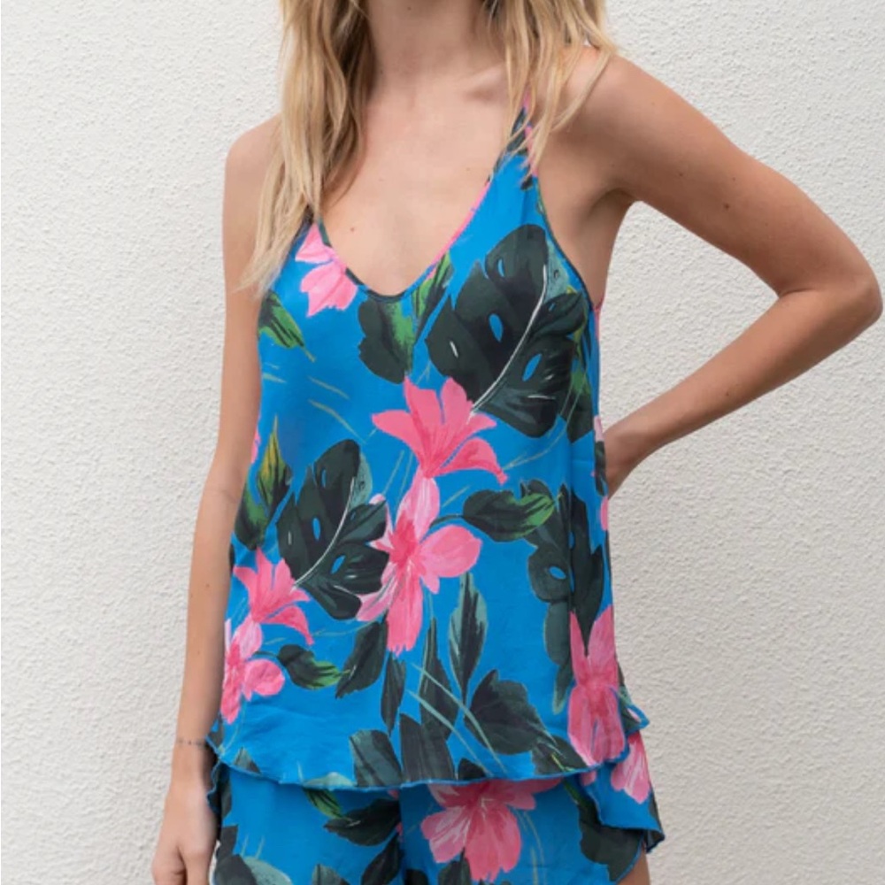 Left On Friday Day Trip Sport Silk Blue and Pink Floral Tank Top
